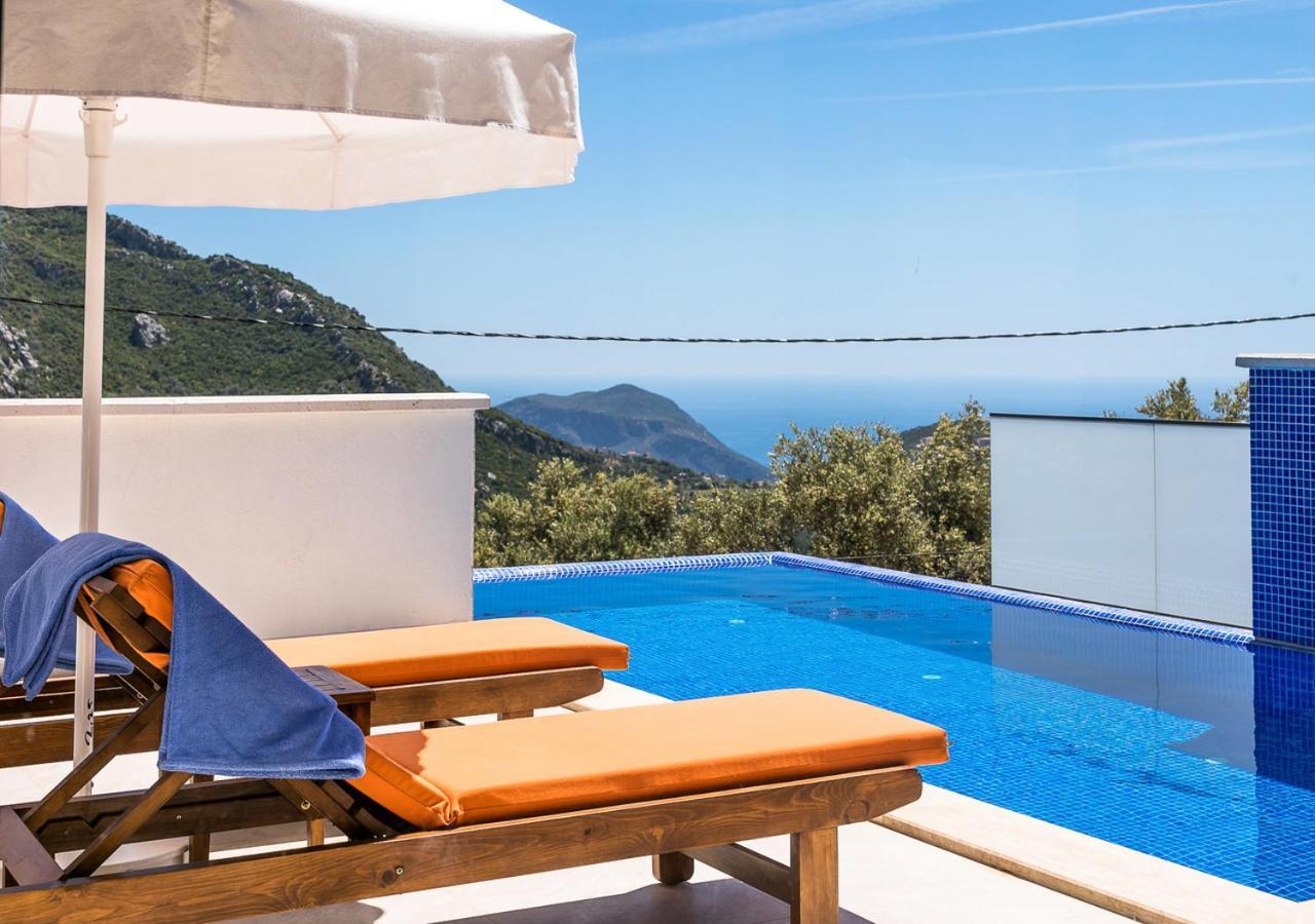 Villa 1 Sleeps 2 Honeymoon Isolated Infinity-Villa Orkide Uzumlu  외부 사진